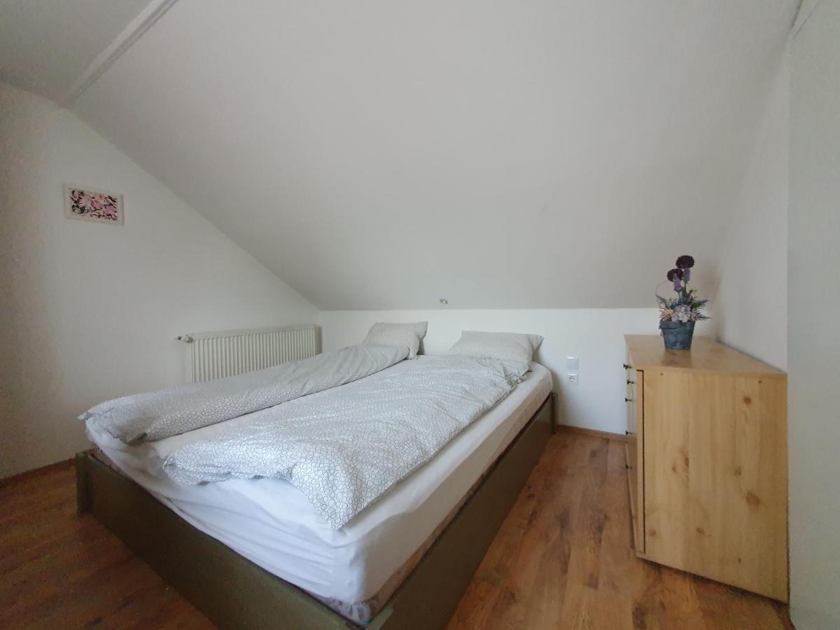 Nyil Apartman Wellnes Дебрецен Экстерьер фото